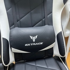 GXTRACE ゲーミングチェア 165度 リクライニング オットマン付の画像