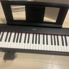 YAMAHA piaggero NP-12 電子ピアノの画像