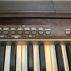 ピアノ Priviaの画像