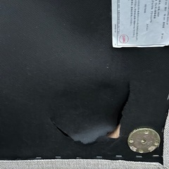 シンプルなソファーの画像