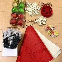 ニトリ クリスマスツリーセット(150cm)の画像