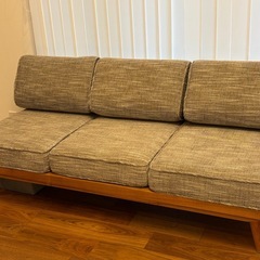 UNICO ALBERO カバーリングソファ 3シーター ウォールナットカラーの画像