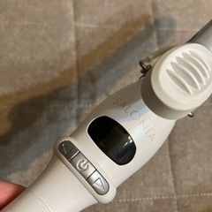 カールアイロン　SALONIAの画像