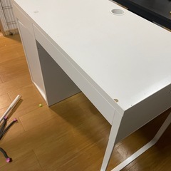 デスク
の画像