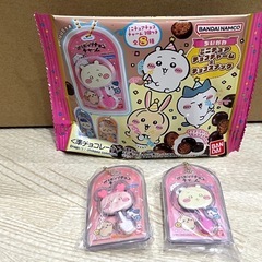 バンダイナムコ ちいかわ ミニチュアチョコチャーム＆チョコスナック  ちいかわと古本屋のセットの画像
