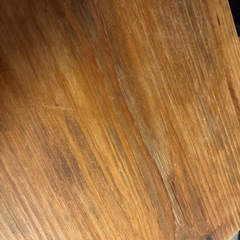 ダイニングテーブルの画像