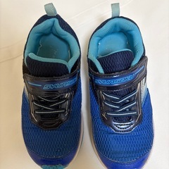 瞬足スニーカー19.0cm中古品の画像