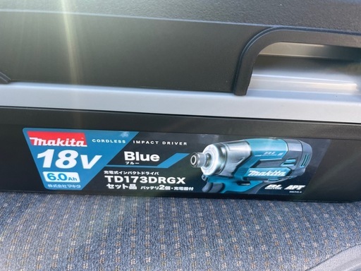 マキタ　インパクトドライバー　新品