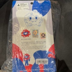 LABUBUと万博公式キャラクター「ミャクミャク」の画像