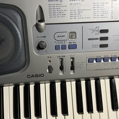 カシオ　キーボードの画像