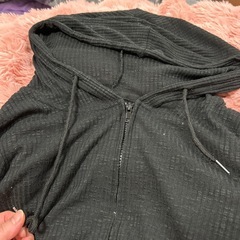 新品パーカーの画像