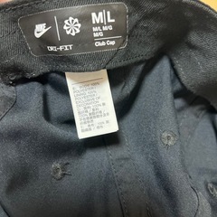 美品 NIKE ロゴキャップ ブラック M/Lの画像