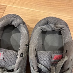 NIKE スニーカー　23.5の画像