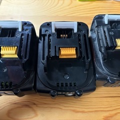 3個の値段です　マキタ 互換バッテリー  14.4v 6ahの画像