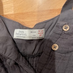 ZARABabyロンパースの画像