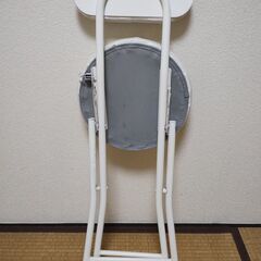 折りたたみチェア パイプ椅子の画像