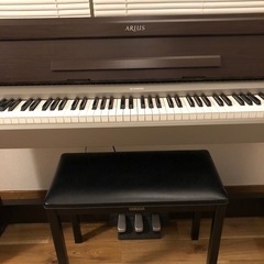 YAMAHA YDP-S31  電子ピアノ 2010年製 椅子と取扱説明書付きの画像
