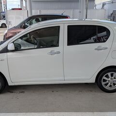 ダイハツ ミライース　ホワイト　車検残ありの画像