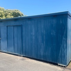 イナバ物置(特大)型番不明の画像