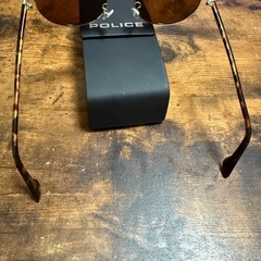 police サングラスの画像