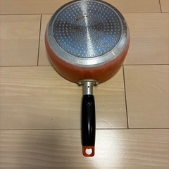片手鍋　18cm
の画像