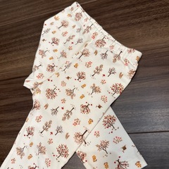 秋柄の上下セットの画像