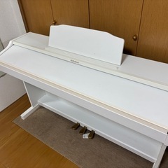 Roland RP501R 電子ピアノの画像