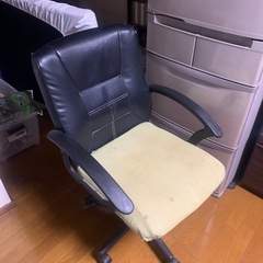 無料　椅子　上下します。便利の画像