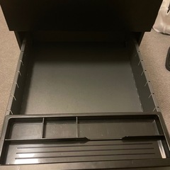 黒いキャビネット収納棚　美品の画像