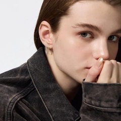 GU イヤリング　スクエア（シルバー）の画像