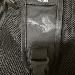 ノースフェイス　カバン　汚れあり　取れる方の画像