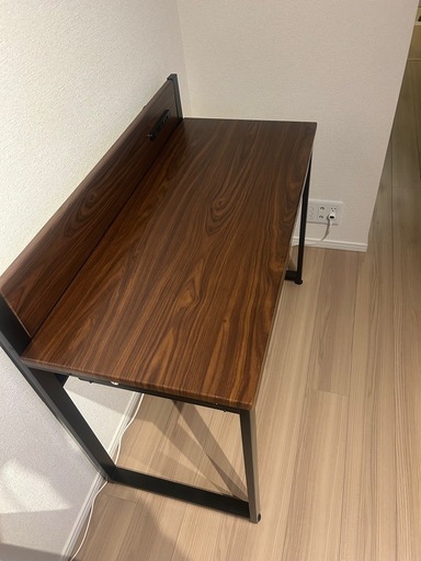 Rafila  パソコンデスク USBコンセントつき付き(使用1ヶ月未満)