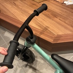 幼児用キックバイクの画像