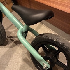 幼児用キックバイクの画像