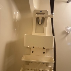 バスルーム収納セット（シャワーフックラック・吸盤ラック・洗濯板 3点まとめ売り）の画像