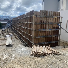 型枠解体従業員募集！！の画像
