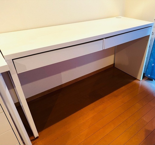 【大幅値下げしました】イケア　ミッケ　デスク　引き出し付き