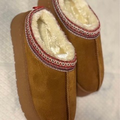 新品　ムートン風ショートブーツ　24cmの画像