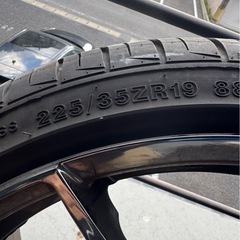 タイヤ4本セットの画像