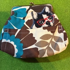 犬のガマ口ポーチの画像