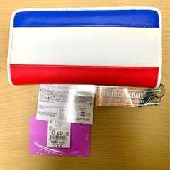 ★ Disney ドナルド Donald と チップ＆デール CHIP&DALEの 青と白と赤のエンボス加工の長財布  未使用★の画像