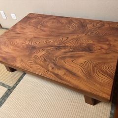 センターテーブルの画像