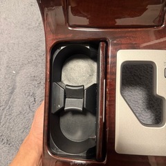 １８マジェスタ　センターコンソールの画像