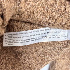 ZARA ビジューボタン クロップド カーディガン_Sの画像