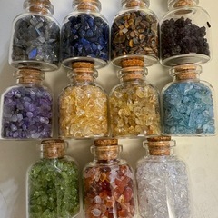 さざれ　ガラス小瓶　
11個の画像