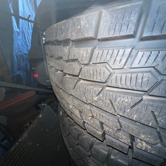 スタッドレス付きブレイクロック (Break Rock) 製の16インチ8Jアルミホイール4本セットの画像