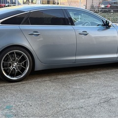 ジャガーXJ スーパーチャージャーロングホイールベースの画像