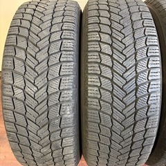 235/60/17冬ミシュランの画像