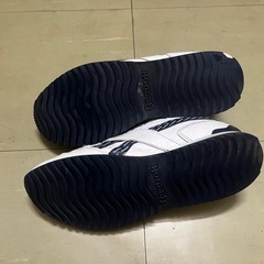 Reebokスニーカーの画像