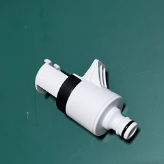 takagi ﾗｸﾛｯｸ蛇口ｱﾀﾞﾌﾟﾀｰ(WT)の画像